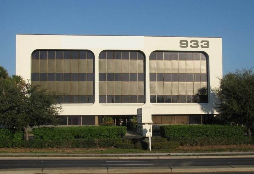 More Photos Of 933 Lee Rd, Orlando Office For Lease