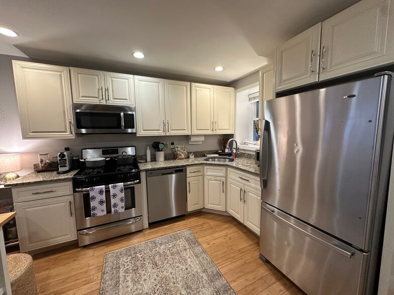 More Photos Of 6 Baldwin Pl, Boston Apartments For Sale