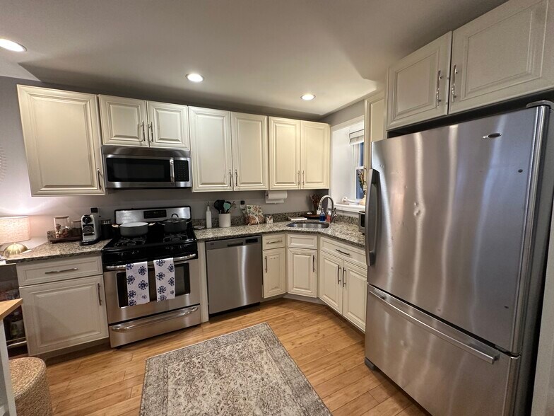 More Photos Of 6 Baldwin Pl, Boston Multifamily For Sale