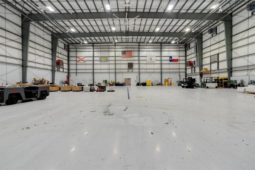 More Photos Of 2841 E Empire St, Bloomington Airplane Hangar For Sale