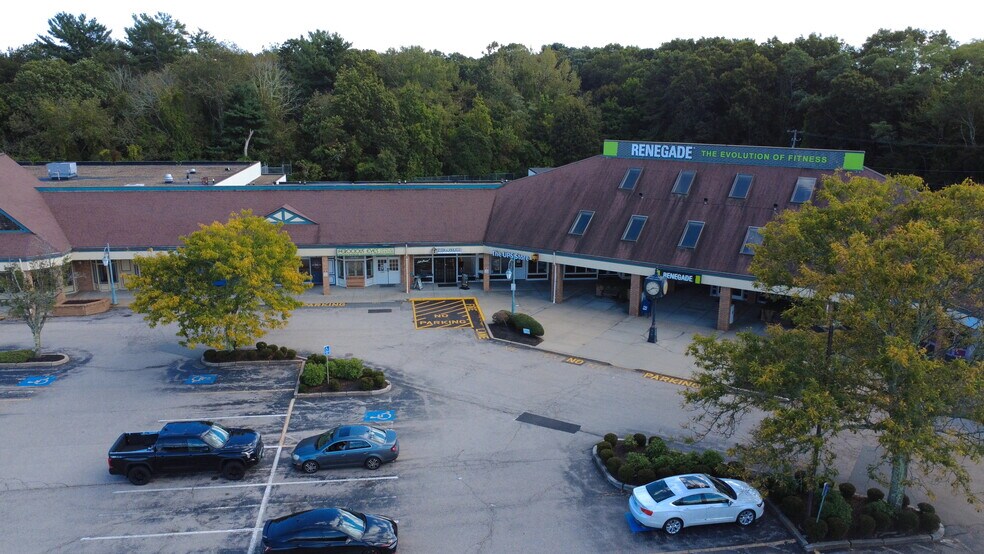 More Photos Of 5600 Post Rd, East Greenwich Unknown For Lease