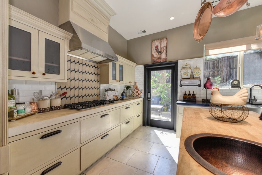 More Photos Of 8734 Sotheby Ct, Fair Oaks Assisted Living For Sale