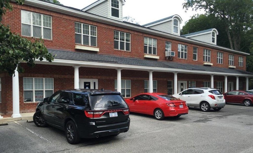 More Photos Of 2709 Market St, Wilmington Office For Lease