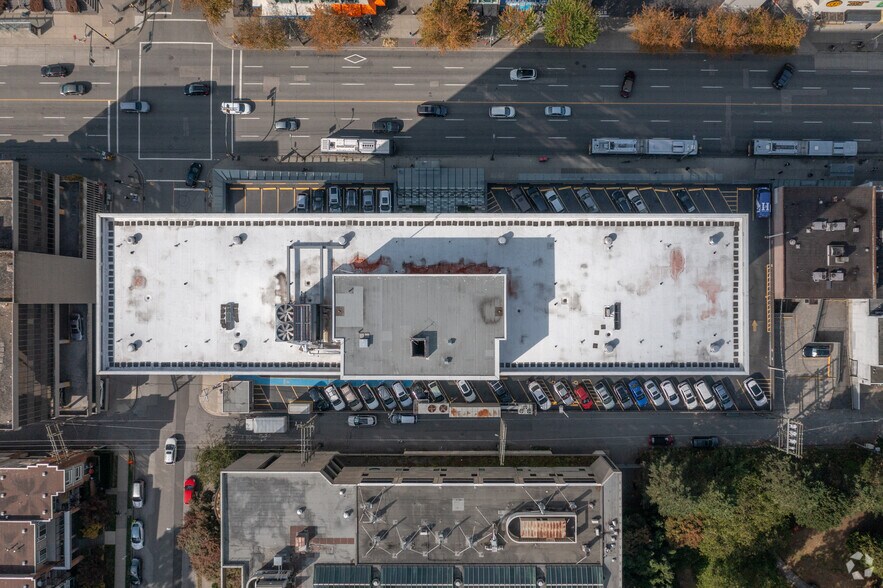 More Photos Of 750 W Broadway, Vancouver Medical For Lease