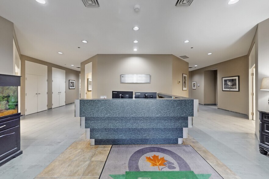 More Photos Of 45 Mcintosh Dr, Markham Office For Sale