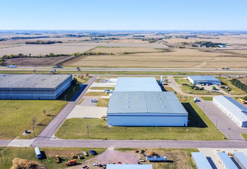 More Photos Of 100 Quality Park Dr, Beresford Manufacturing For Sale