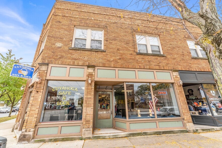 More Photos Of 13701 Madison Ave, Lakewood Apartments For Sale