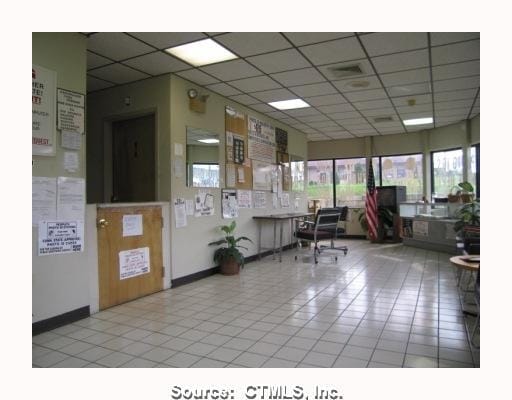 More Photos Of 840 Orange Ave, West Haven Office For Lease