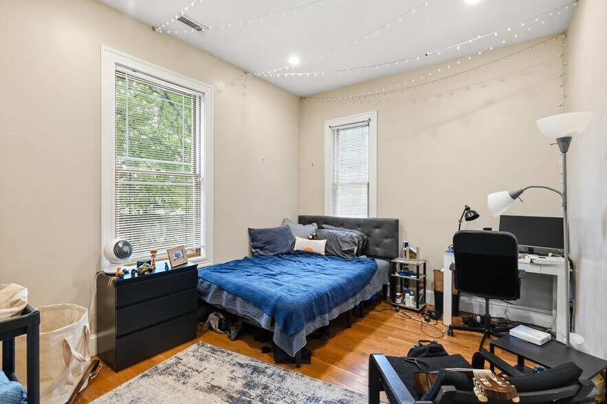 More Photos Of 299 Governor St, Providence Multifamily For Sale