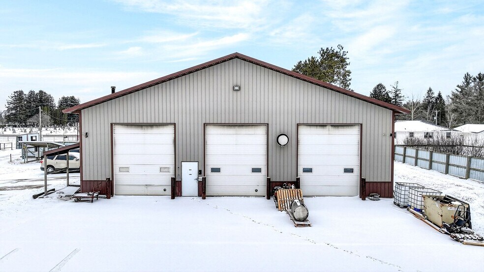 More Photos Of 1631 US Highway 8, Barron Auto Salvage Facility For Sale