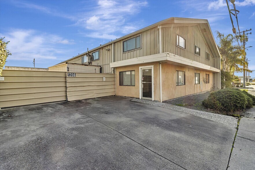 More Photos Of 1356 S 50th St, Richmond Warehouse For Sale