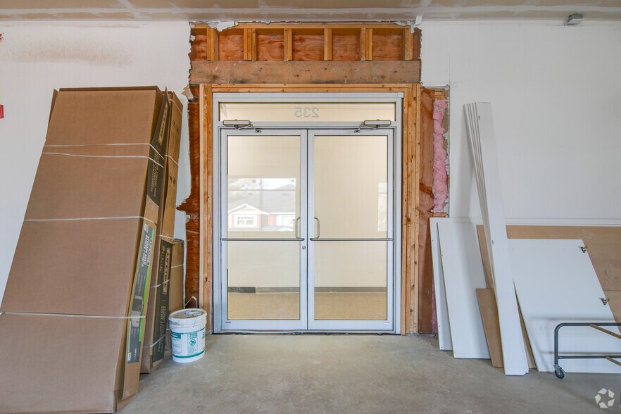 More Photos Of 32156 Hillcrest Av, Abbotsford Medical For Lease