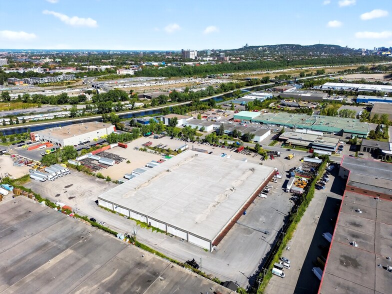 Primary Photo Of 2698-2720 Rue Léger, Montréal Warehouse For Lease