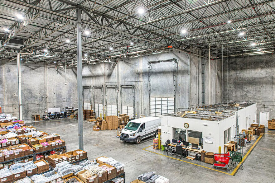 More Photos Of 9315 NW 112th Ave, Miami Warehouse For Sale