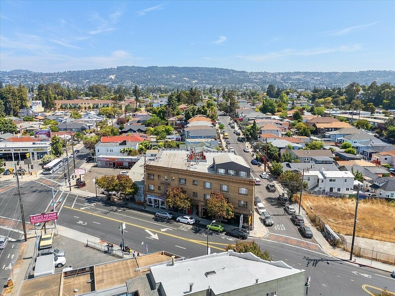 More Photos Of 3518-3530 Foothill Blvd, Oakland Apartments For Sale