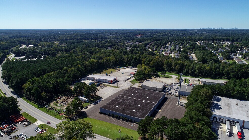 More Photos Of 2211 Lithonia Industrial Blvd, Lithonia Warehouse For Lease