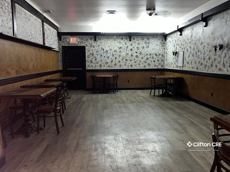 More Photos Of 639 W 1st Ave, Roselle Restaurant For Sale