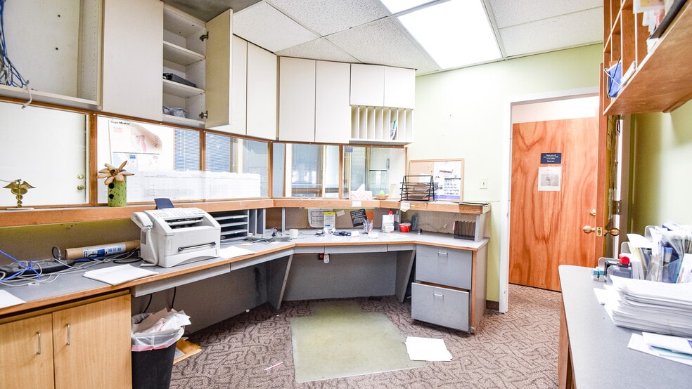 More Photos Of 5632 Annapolis Rd, Bladensburg Medical For Sale