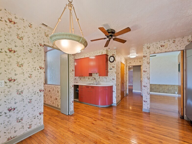 More Photos Of 142 Country Club Dr, Waynesville Hospitality For Sale