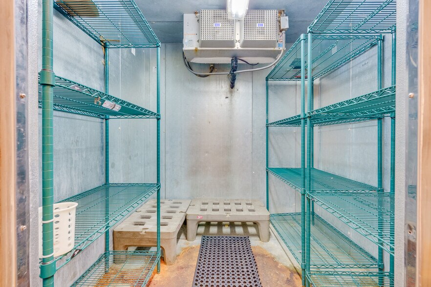 More Photos Of 3162 S Atlantic Ave, Daytona Beach Shores Restaurant For Lease