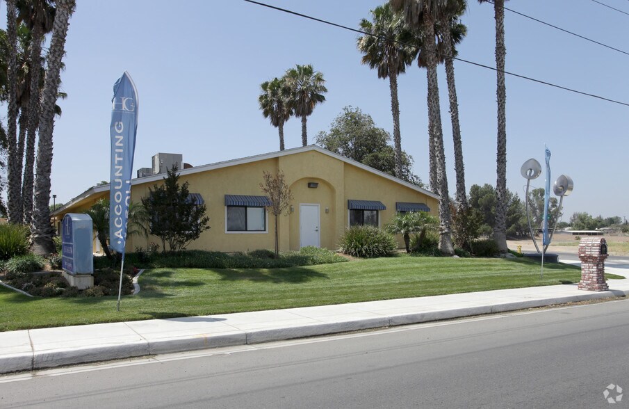 More Photos Of 9240 Limonite Ave, Jurupa Valley Office For Sale