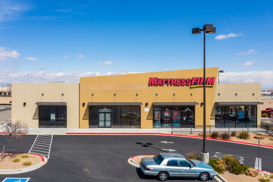 More Photos Of 7820 Enchanted Hills NE, Bernalillo Unknown For Lease