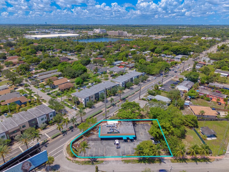 More Photos Of 601 NW 22nd Rd, Fort Lauderdale Restaurant For Sale