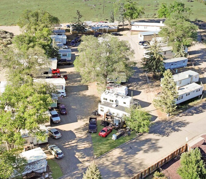 Primary Photo Of 910 Memorial Dr, Cortez Manufactured Housing Mobile Home Park For Sale