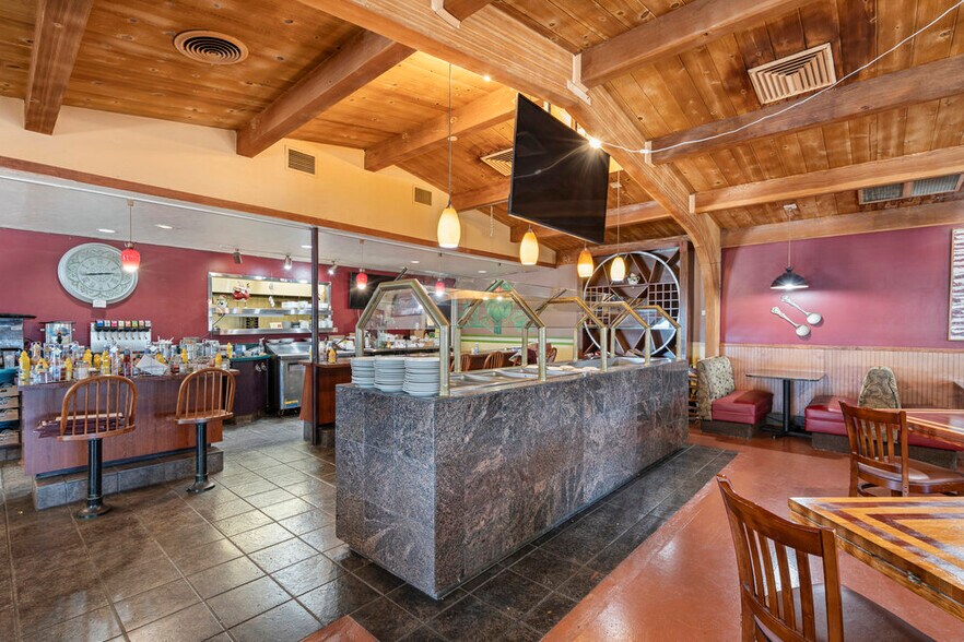 More Photos Of 11261 Merritt St, Castroville Specialty For Sale