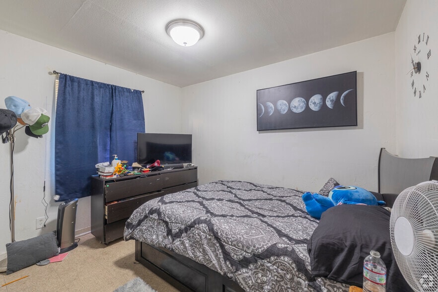 More Photos Of 3142 Coolidge Ave, Oakland Apartments For Sale