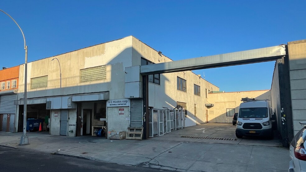More Photos Of 4315 36th St, Long Island City Industrial For Lease