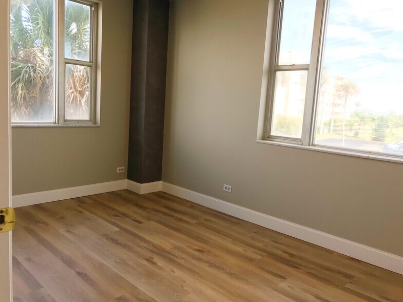 More Photos Of 1980 N Atlantic Ave, Cocoa Beach Medical For Lease