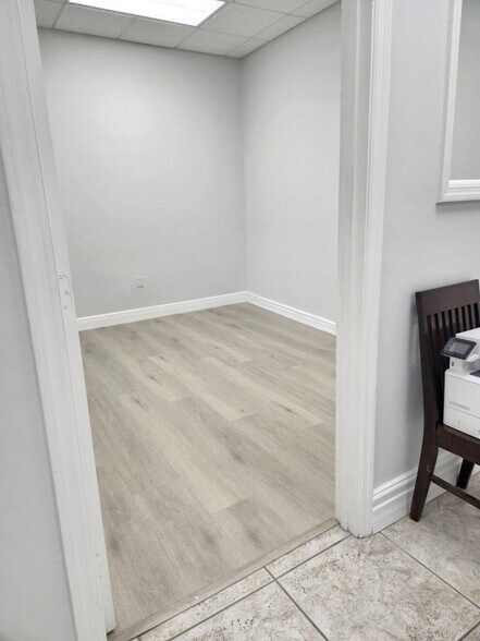 More Photos Of 1011 NW 51st St, Fort Lauderdale Unknown For Lease