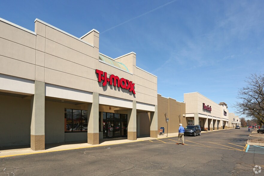 More Photos Of 3090-3300 Carpenter Rd, Ypsilanti Unknown For Lease