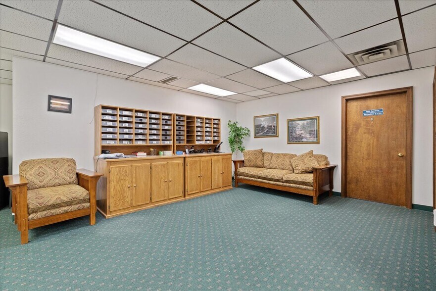 More Photos Of 1780 Westland Rd, Cheyenne Office For Sale