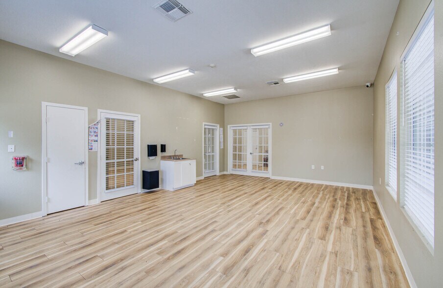 More Photos Of 19647 River Bottom Rd, Katy Daycare Center For Sale