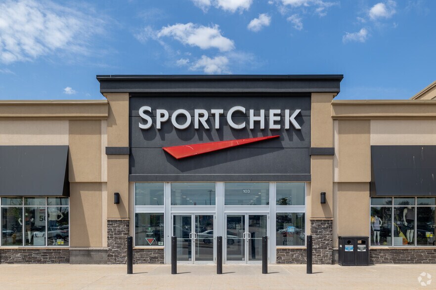 More Photos Of 130 Young St, New Tecumseth General Retail For Lease