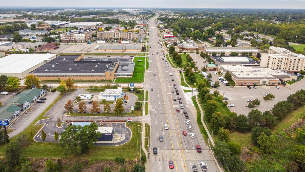More Photos Of 31785 Van Dyke Ave, Warren Carwash For Sale