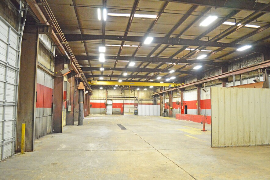 More Photos Of 9800 W Reno Ave, Oklahoma City Warehouse For Sale