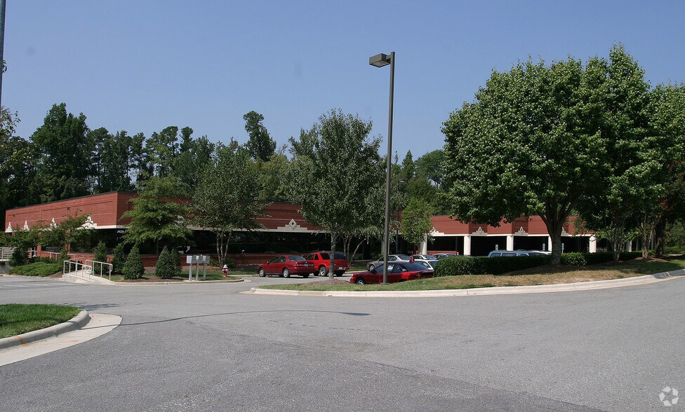 More Photos Of 2000 Aerial Center Pky, Morrisville Unknown For Lease