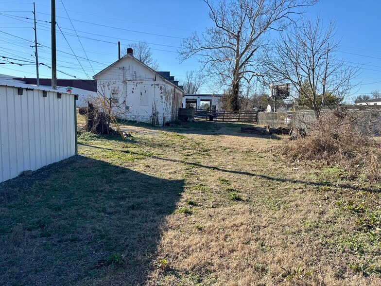 More Photos Of 1029 Woods Ferry Rd, Gallatin Land For Sale