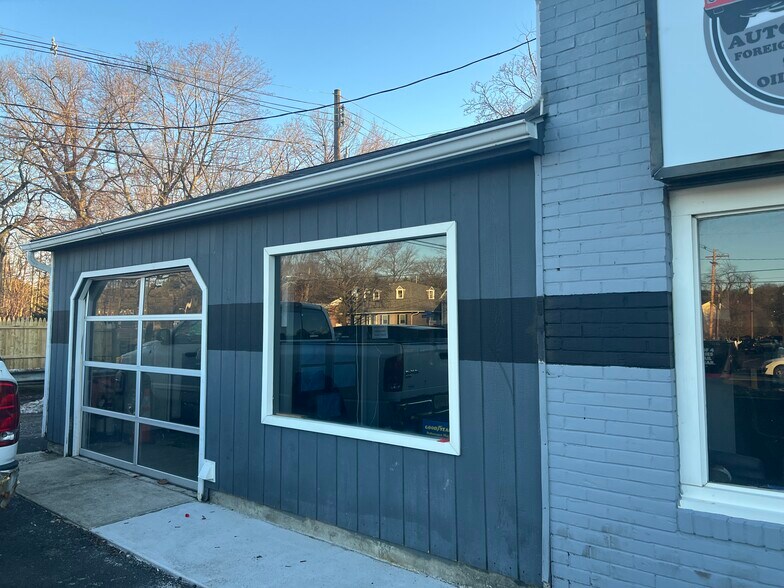 More Photos Of 119 Memorial Pky, Atlantic Highlands Freestanding For Sale
