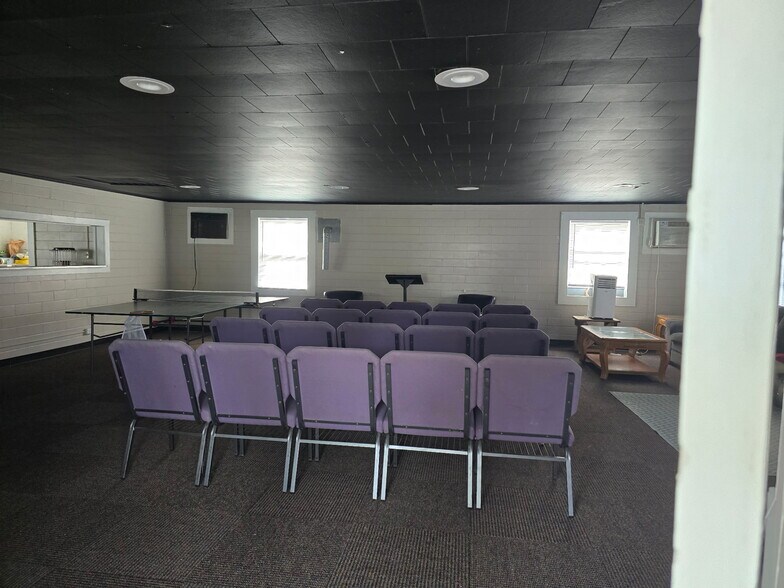 More Photos Of 517 Pleasant Ave, Kannapolis Religious Facility For Sale