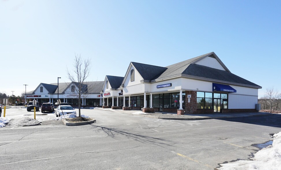 More Photos Of 8220-8250 Cazenovia Rd, Manlius Unknown For Lease