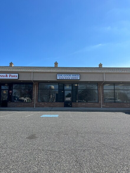 More Photos Of 204 E 6th St, Ridgely Storefront For Lease