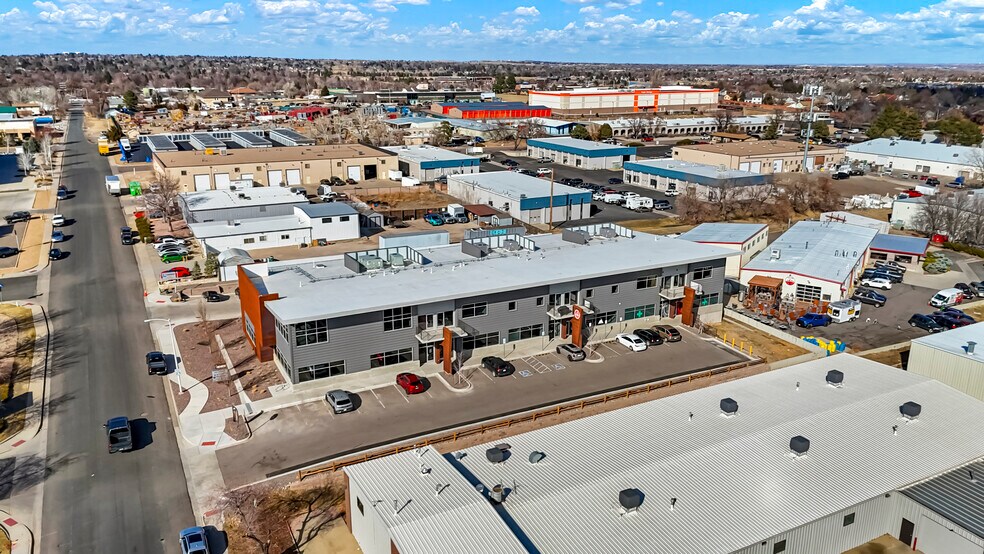 More Photos Of 11640 Teller St, Broomfield Light Distribution For Lease