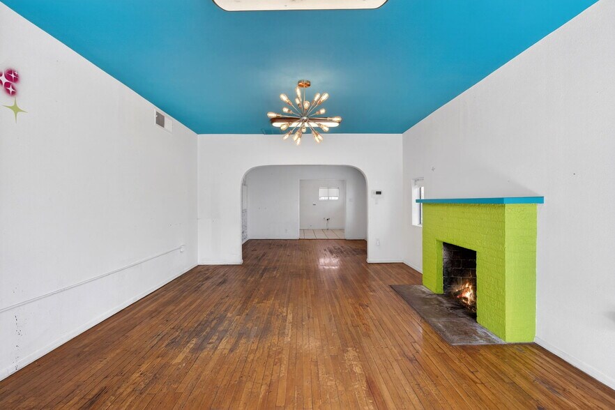 More Photos Of 3838 N 7th St, Phoenix Office For Lease