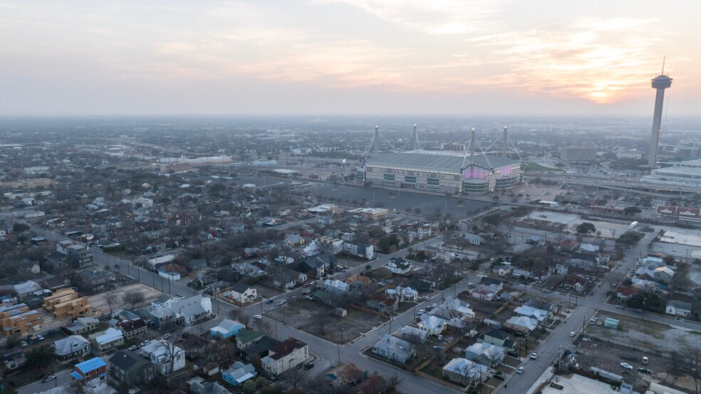 More Photos Of 128 Omaha St, San Antonio Land For Sale