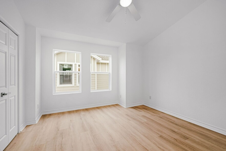 More Photos Of 1303 Essex st, San Antonio Apartments For Sale