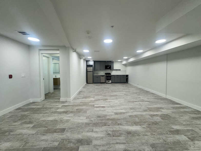 More Photos Of 241 Palisade Ave, Jersey City Specialty For Lease